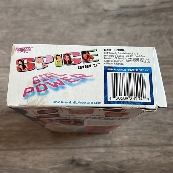 Rare 1997 Galoob Spice Girls doll - Geri Halliwell/Ginger Spice - Picture 6 of 7